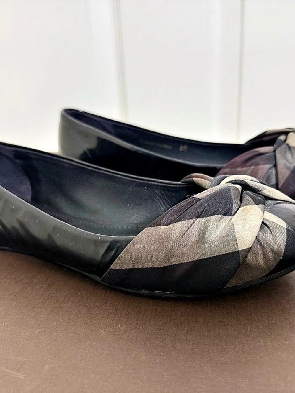 Burberry Patent Nova Check Plaid Twist-Front Ballet Flats EU 35